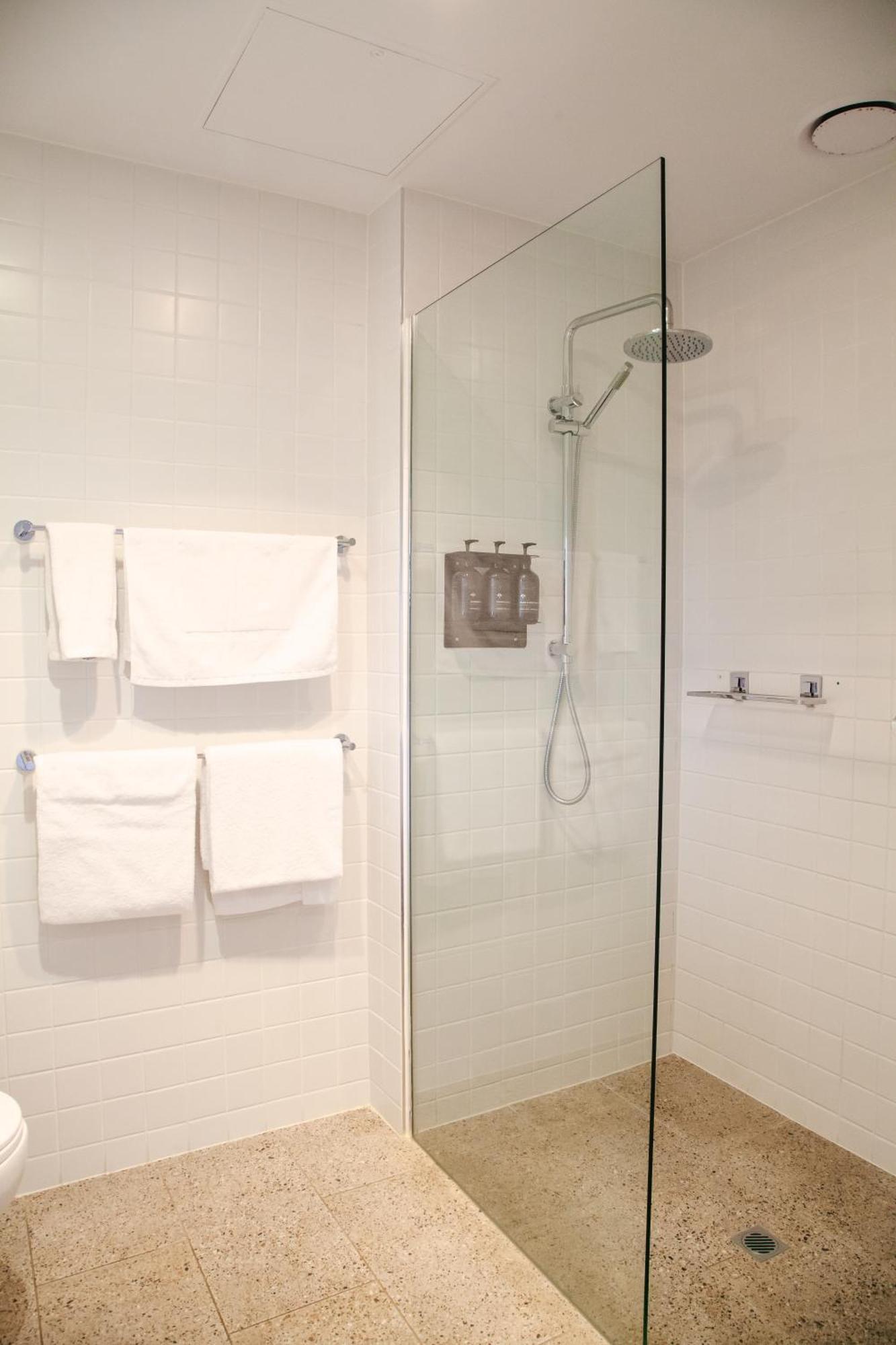 Nagambie Waterfront Motel Екстер'єр фото
