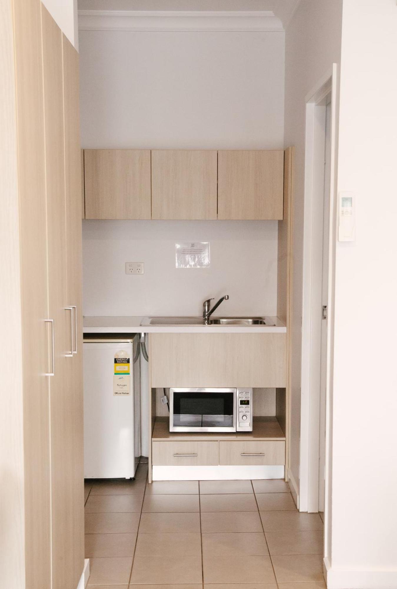 Nagambie Waterfront Motel Екстер'єр фото